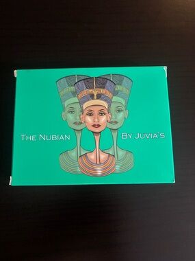 Juvia's Place The Nubian Eyeshadow Palette